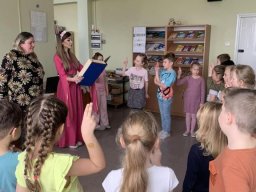 b_1024_768_0_00_images_2023_2024_KAWA_Pasowanie_czytelnik_431053536_866268225301127_6389771917531761982_n